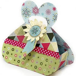 卡纸折心形盒子带展开图 手工爱心礼品盒折法